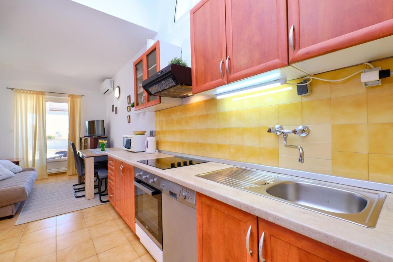 Apartments Vanda Mali Lošinj Εξωτερικό φωτογραφία