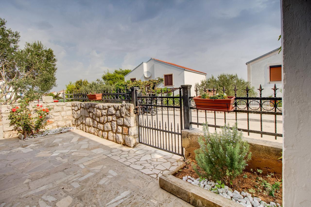 Apartments Vanda Mali Lošinj Εξωτερικό φωτογραφία